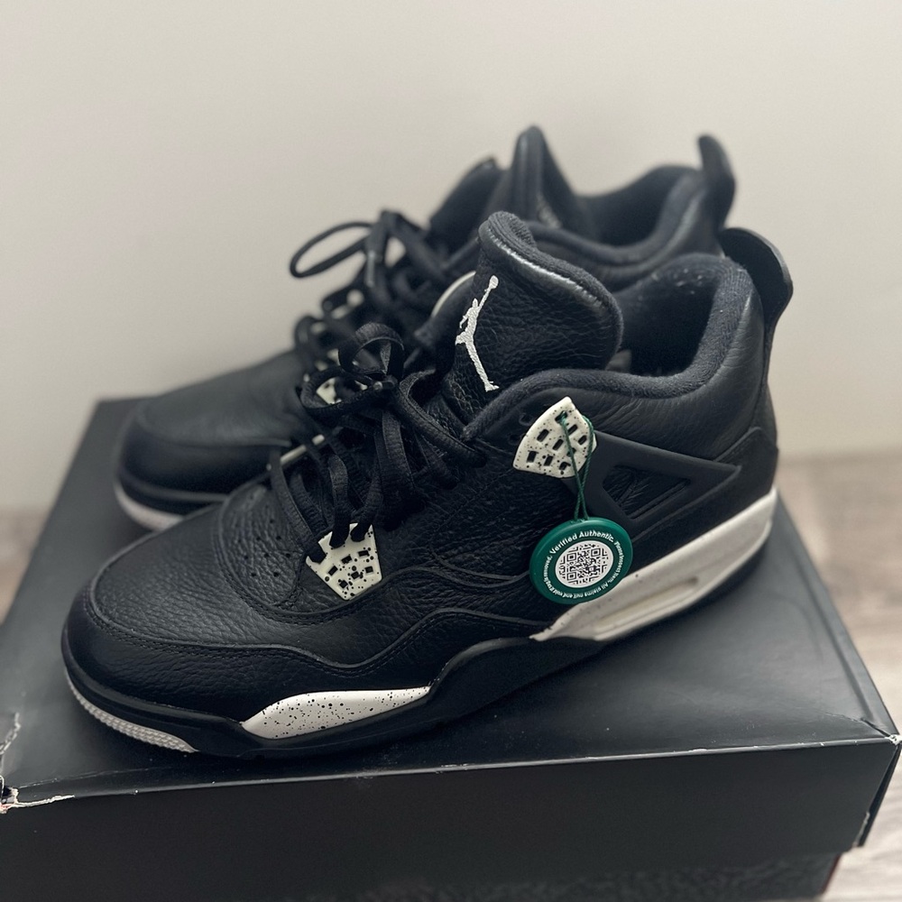 Air Jordan 4 Oreo